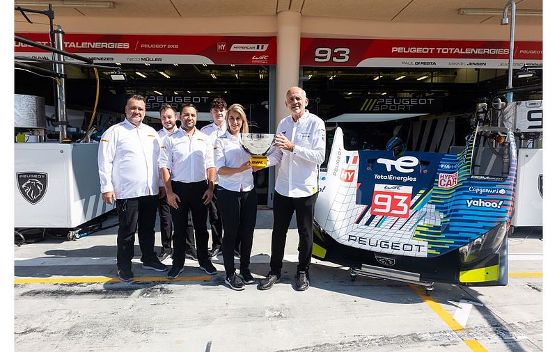 Das Team PEUGEOT TotalEnergies gewinnt den FIA WEC und ACO Low-Carbon Impact Award