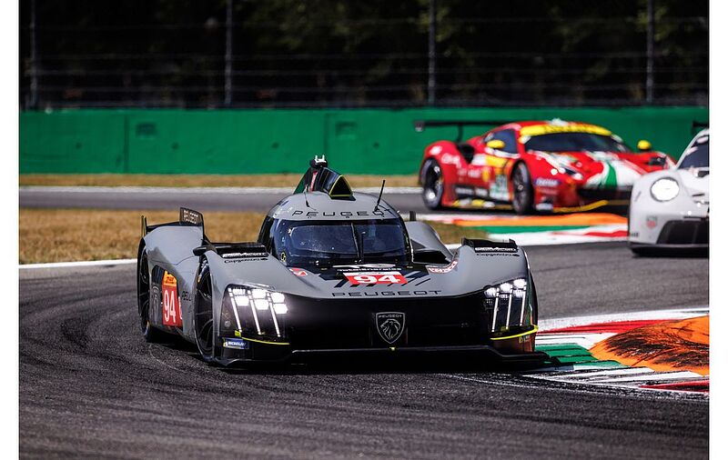 Auf dem Weg nach Fuji: Das Team PEUGEOT Total Energies fährt nach Japan