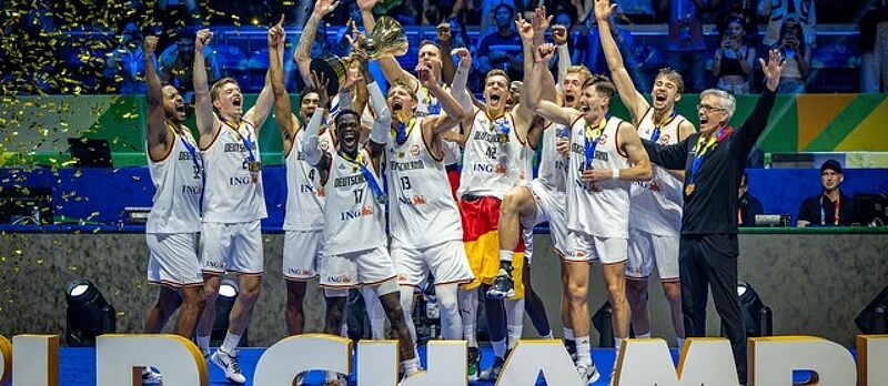 Mitsubishi gratuliert Deutschland zum ersten Basketball-Weltmeister-Titel